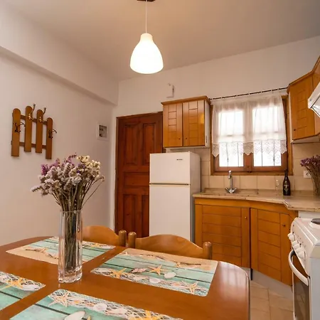 Apartamento White Siviri